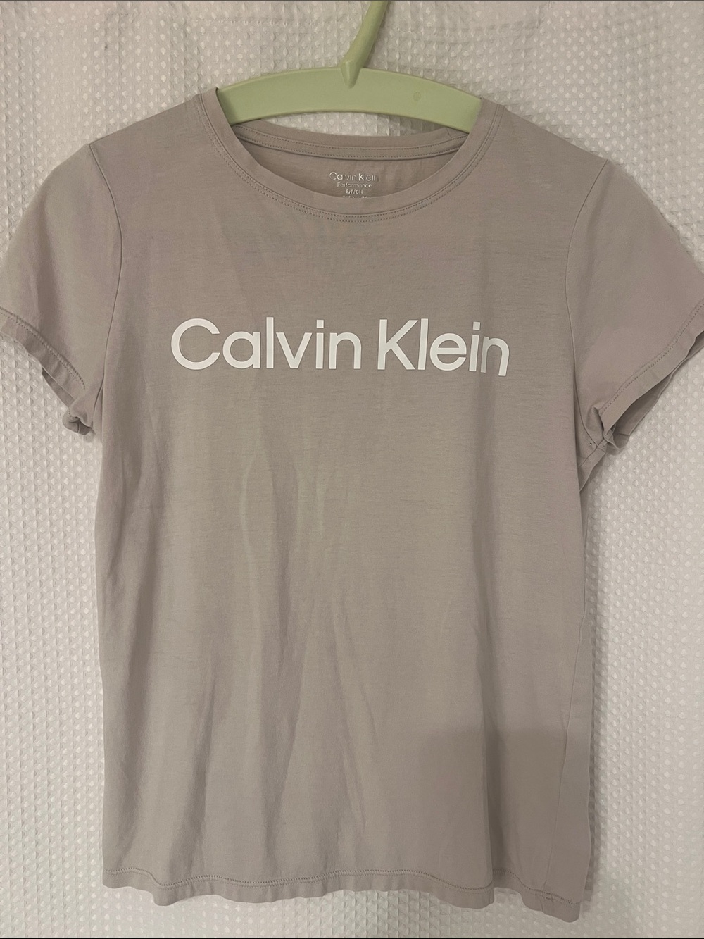 Calvin Klein Women's Short-Sleeve Logo Tee - Light Grey